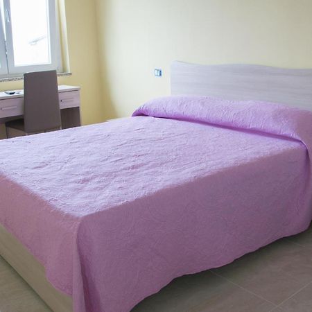 Stella D'Oro Bed & Breakfast Вибо Валентия Екстериор снимка